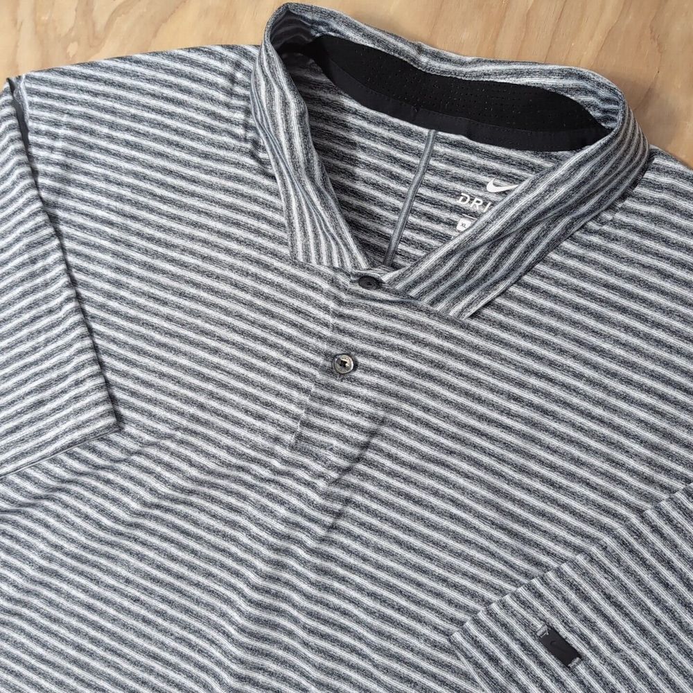 Nike Tiger Woods Polo Shirt Mens XL Gray Striped Dri-Fit Golf Stretch‎ Vented